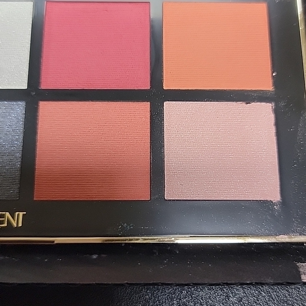 NEW VIRAL YSL Luxurious Couture Clutch Eyeshadow Palette: MARRAKECH - Picture 9 of 12